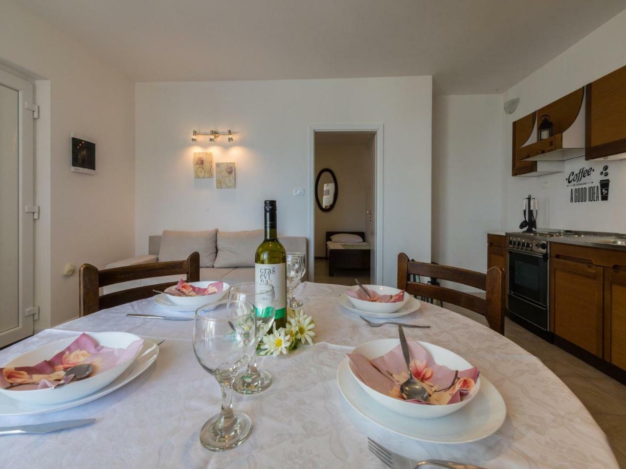 Apartment Slavka Crikvenica Eksteriør bilde