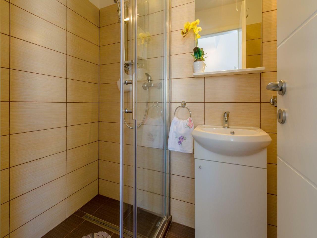 Apartment Slavka Crikvenica Eksteriør bilde