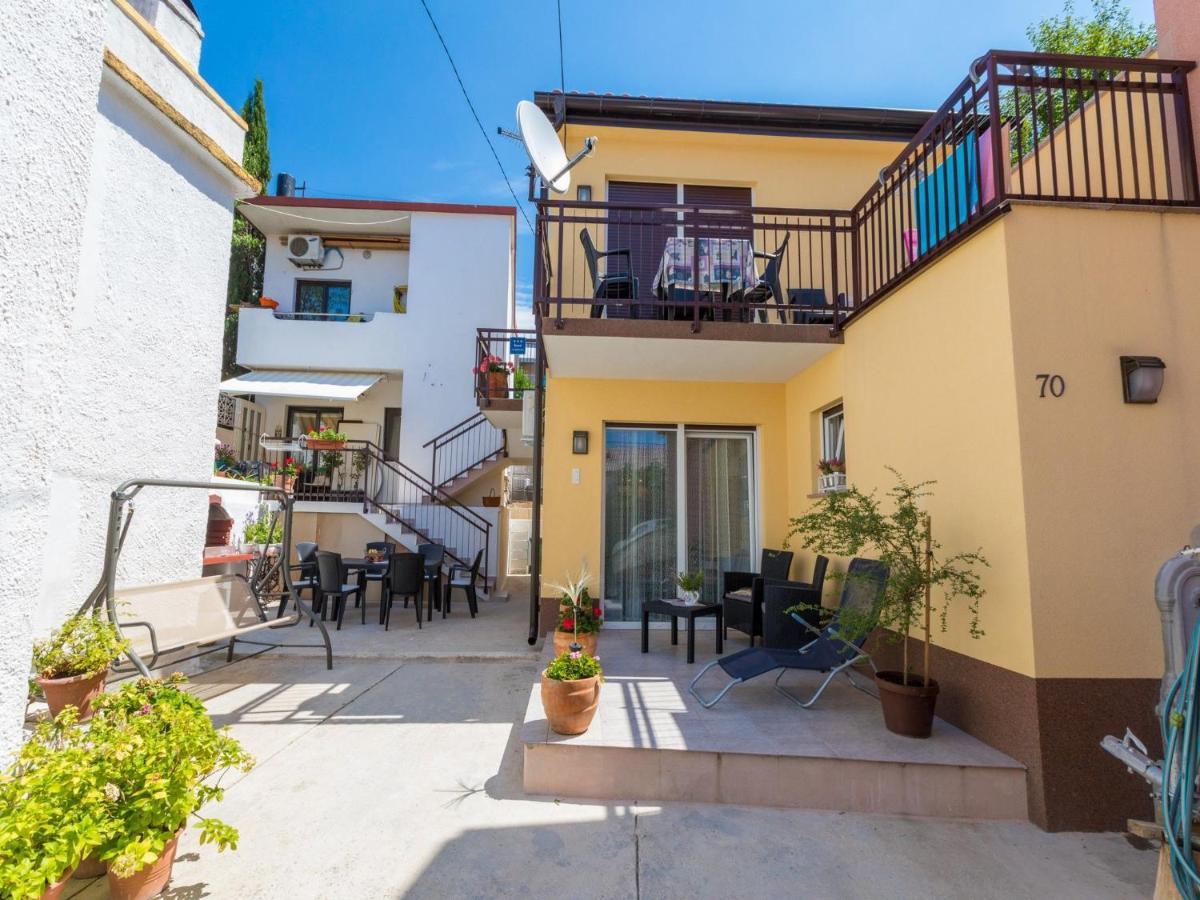 Apartment Slavka Crikvenica Eksteriør bilde